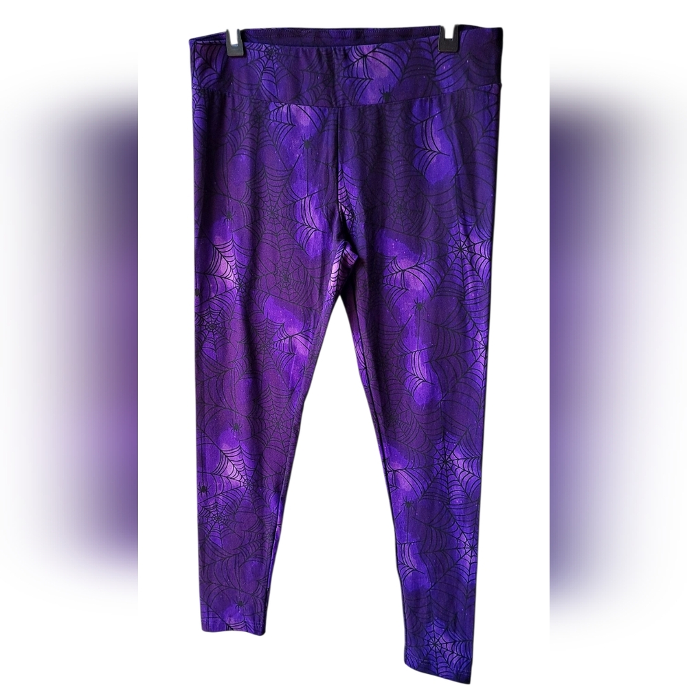 NWOT Purple Spiderweb Leggings Size L